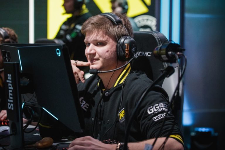 S1mple Telah Bebas Dari Larangan Twitch