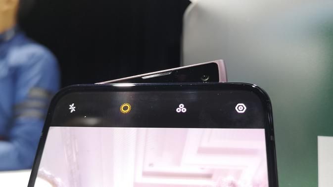 Spesifikasi Oppo Reno3