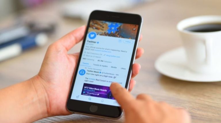 Cara Kunci Akun Twitter Supaya Aman dari Para Stalker