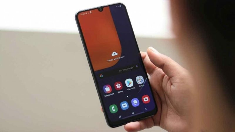 Cara Mematikan HP Samsung yang Menggunakan Baterai Tanam Ketika Hang