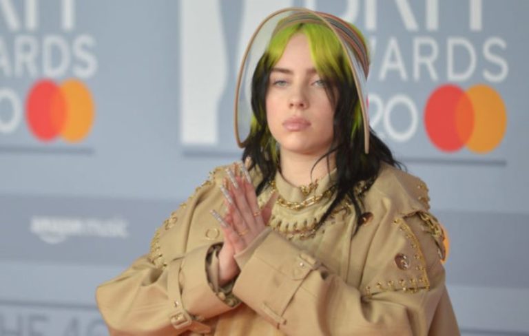 Billie Eilish Sedang Sibuk Membuat Album Keduanya