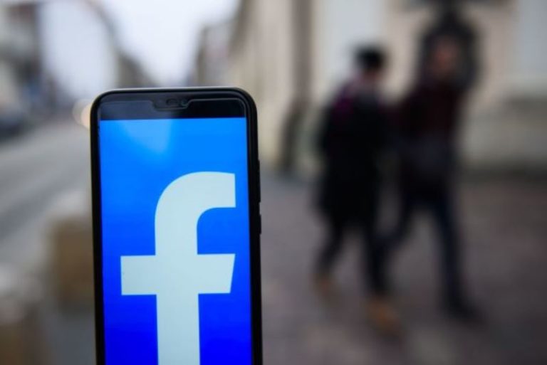 Corona, Laju Traffic Facebook Meningkat Tajam