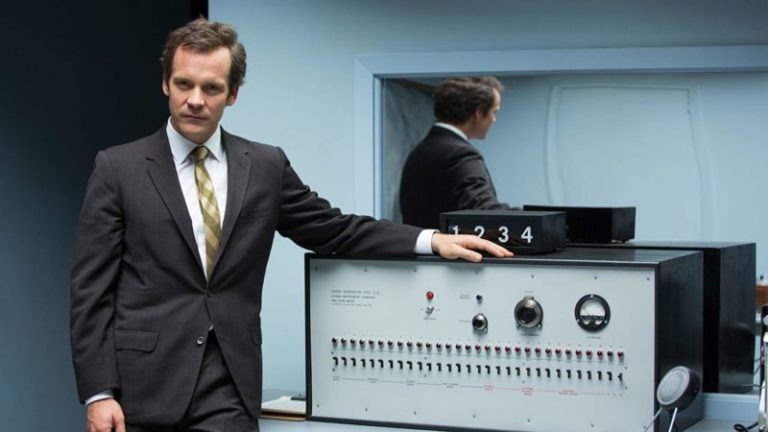Peter Sarsgaard Bakal Perankan Politisi Korup di Film The Batman
