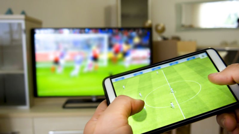 Cara Menghubungkan Smartphone ke TV