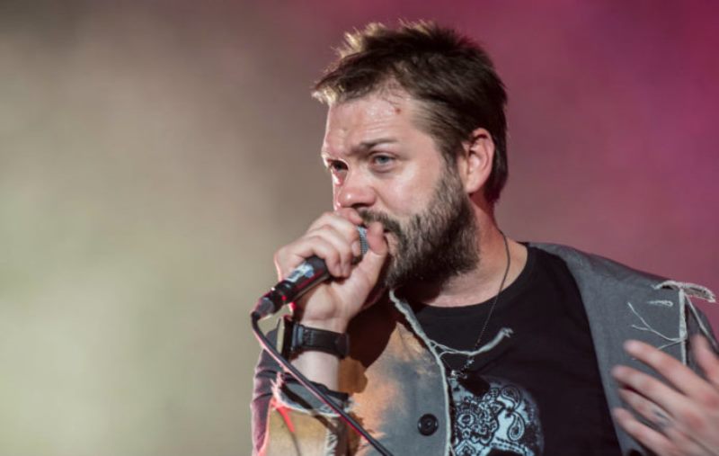 Tom Meighan Kasabian