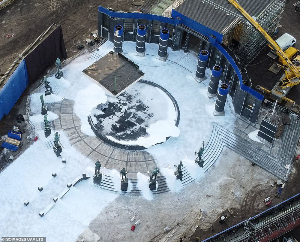 Foto Lokasi Syutng Batman Salju