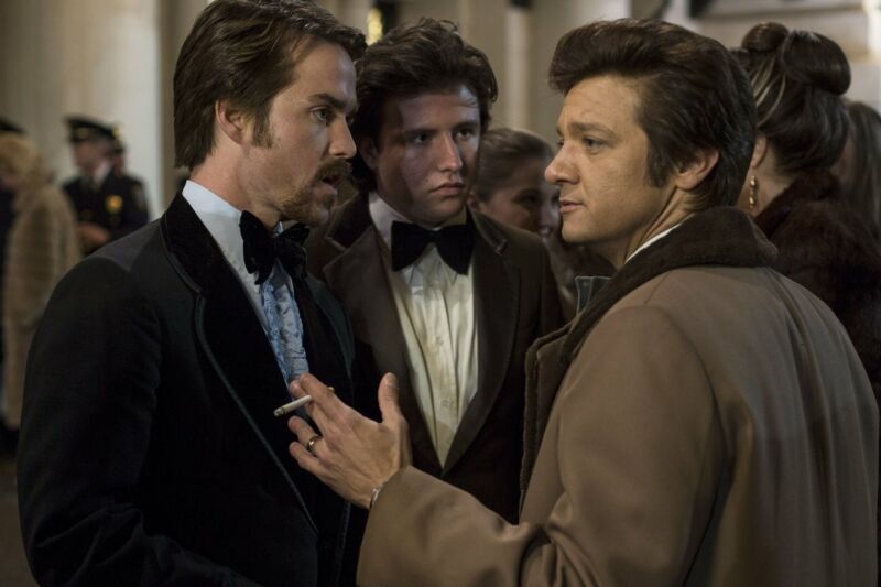 Jeremy Renner American Hustle