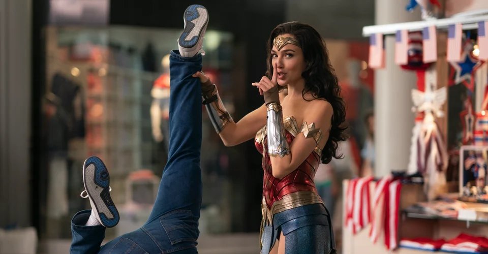 alasan diana tidak membawa pedang Wonder Woman 1984