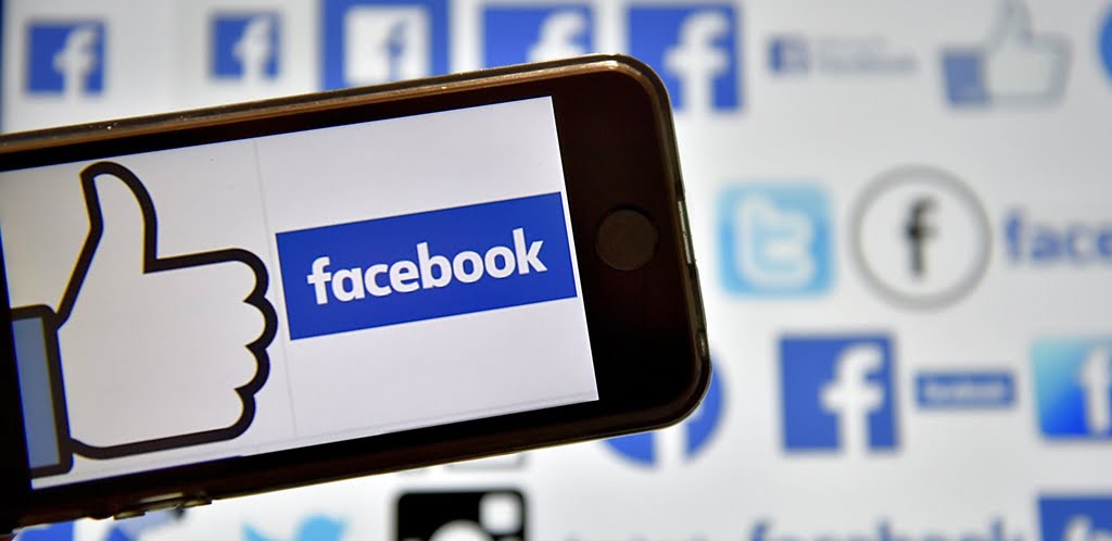 Tips aman menggunakan facebook