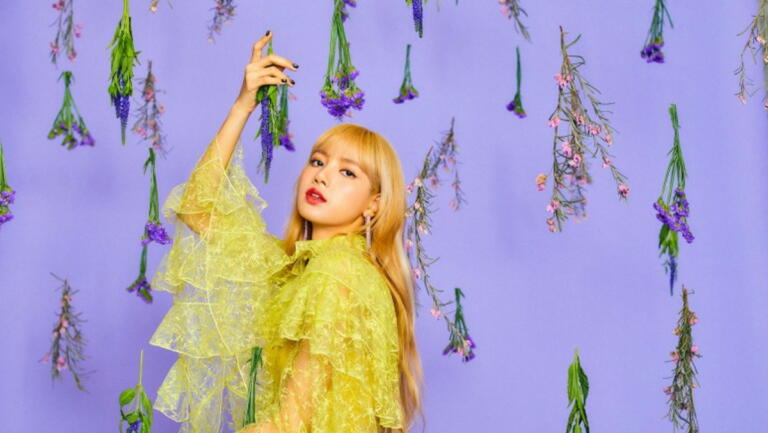 Siap-siap, YG Konfirmasi Debut Solo Lisa BLACKPINK! 9 Siap-siap, YG Konfirmasi Debut Solo Lisa BLACKPINK!