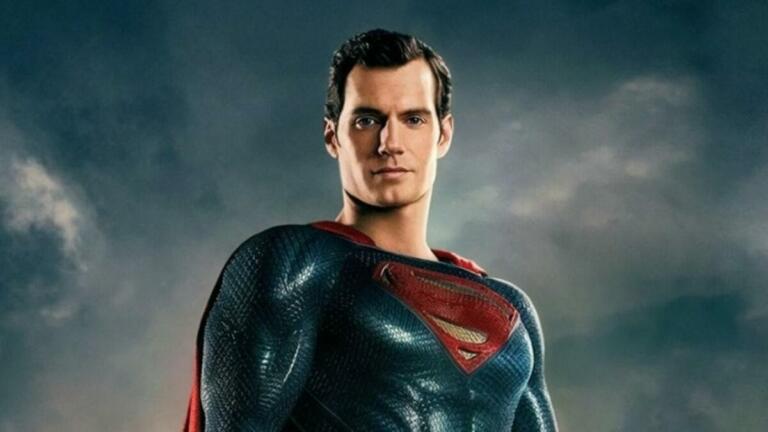 Henry Cavill Bisa Kembali Sebagai Superman di Man of Steel 2