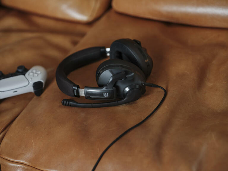 EPOS Rilis Headset H3 Hybrid dan H3PRO Hybrid