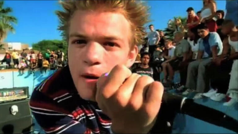 5 Album Pop Punk Yang Wajib Kamu Dengarkan Sekali Seumur Hidup 10 5 Album Pop Punk Yang Wajib Kamu Dengarkan Sekali Seumur Hidup
