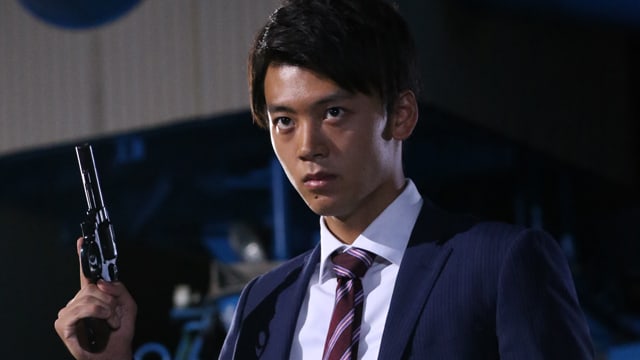 Shinnosuke Tomari 