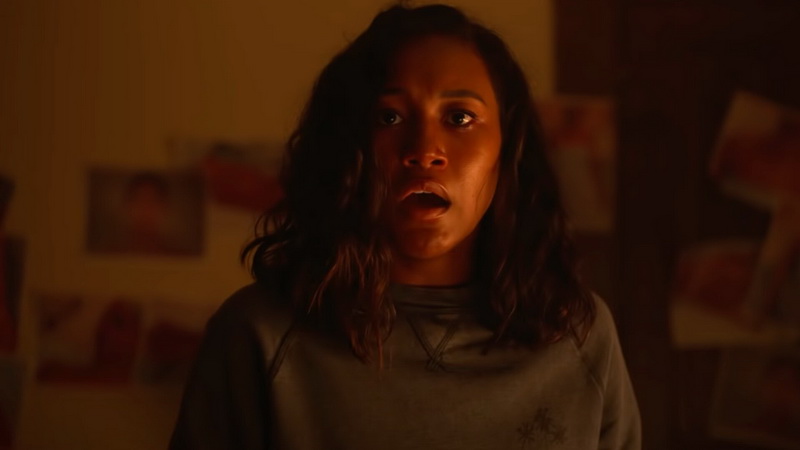Trailer For Netflixs New Slasher Horror Thriller Theres Someone Inside Your House