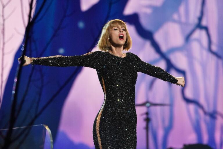 Taylor Swift Akan Rilis Film Pendek Untuk Versi 10 Menit Dari Lagu All Too Well