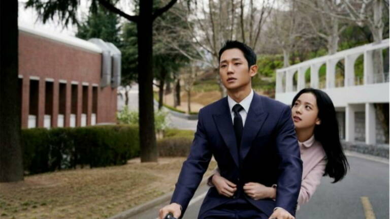 Jung Hae In Akui Gemetar Saat Berdansa Dengan Jisoo BLACKPINK Di Drama Snowdrop