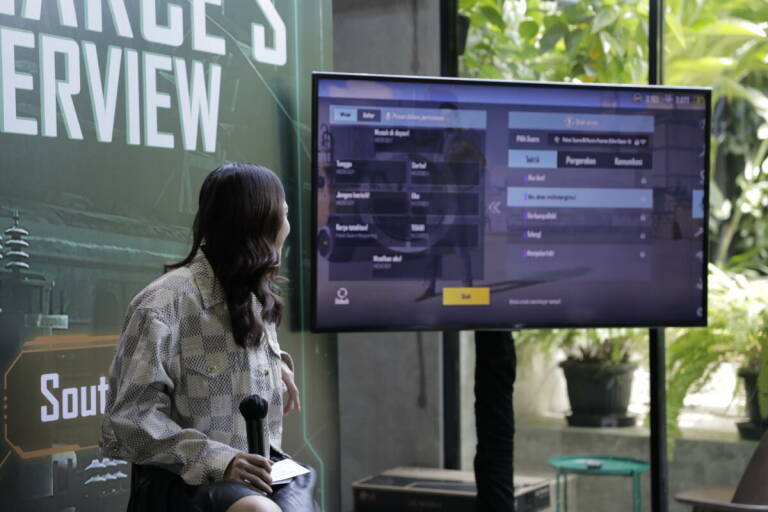 Pevita Pearce Mengaku Senang Bermain PUBG Mobile di Map Livik