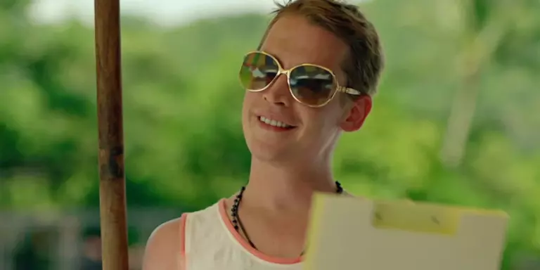 Macaulay Culkin Bikin Serial Sendiri, Ceritakan Krisis Usia 40-an | Screen Rant