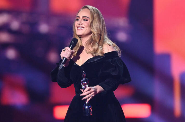 Adele Masih Belum Bisa Berikan Tanggal Pasti Konsernya Di Las Vegas