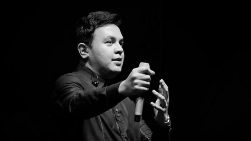 Tulus | Viva