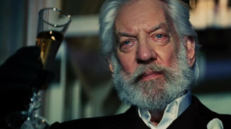 aktor presiden snow prekuel hunger games