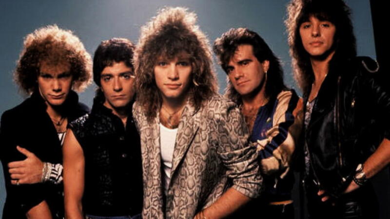 lirik lagu livin' on a prayer bon jovi