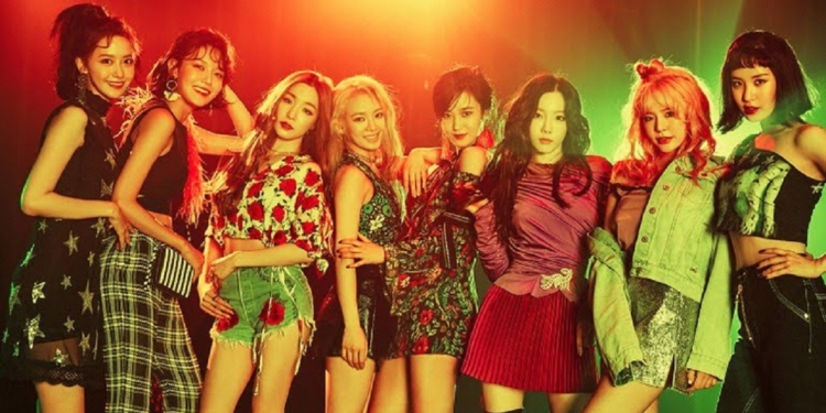 Girls Generation | Billboard
