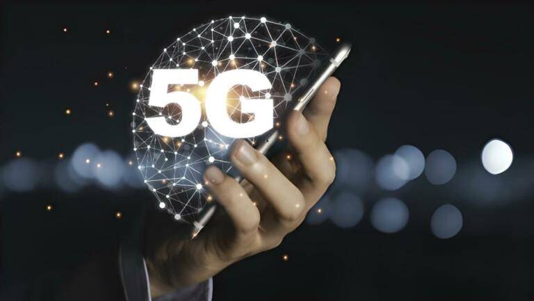 Ilustrasi Kecepatan Sinyal 5g Internet 100 Gbps | CNN Indonesia