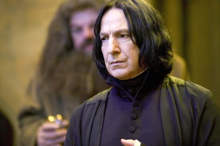 Alan Rickman Hampir Berhenti Memerankan Snape Setelah Harry Potter 4