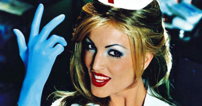 suster cover album blink-182