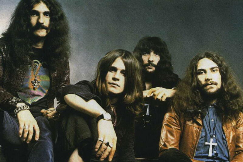 lirik lagu war pigs