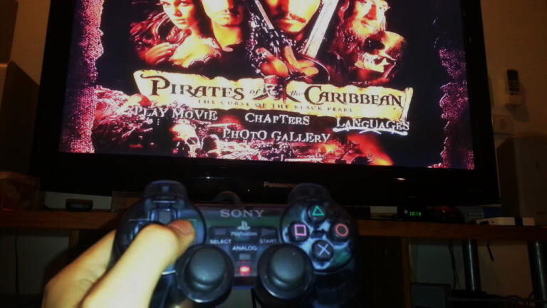 nonton DVD di console game