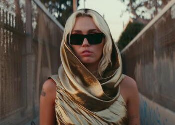 lirik lagu flowers miley cyrus