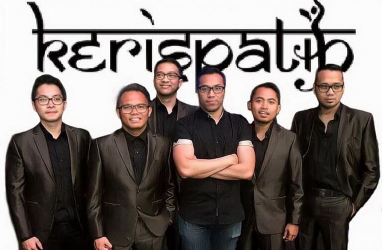 lirik lagu demi cinta kerispatih