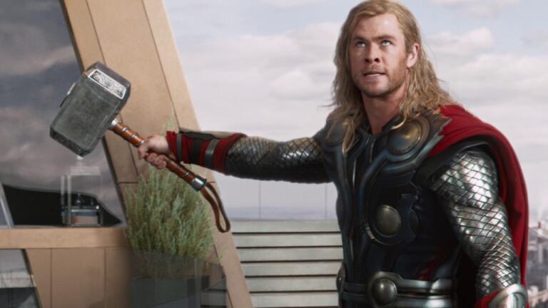 Selain Thor, Inilah 5 Karakter MCU yang Bisa Mengangkat Palu Mjolnir 1 Selain Thor, Inilah 5 Karakter MCU yang Bisa Mengangkat Palu Mjolnir
