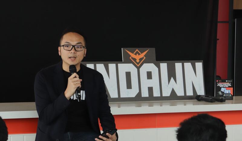 Hans Saleh, Country Head Garena Indonesia Memberi Kata Sambutan Di Talk Show Survive The Immersive World Of Undawn