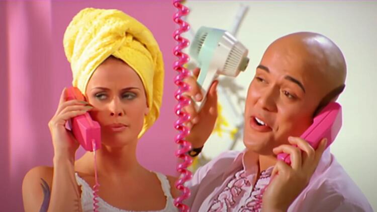 Lirik lagu Barbie Girl