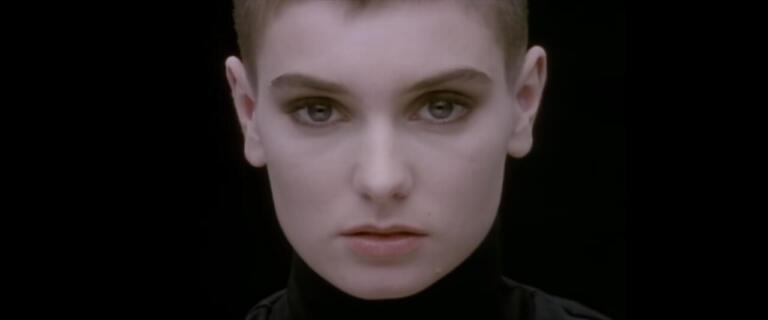 lirik lagu nothing compares 2 U