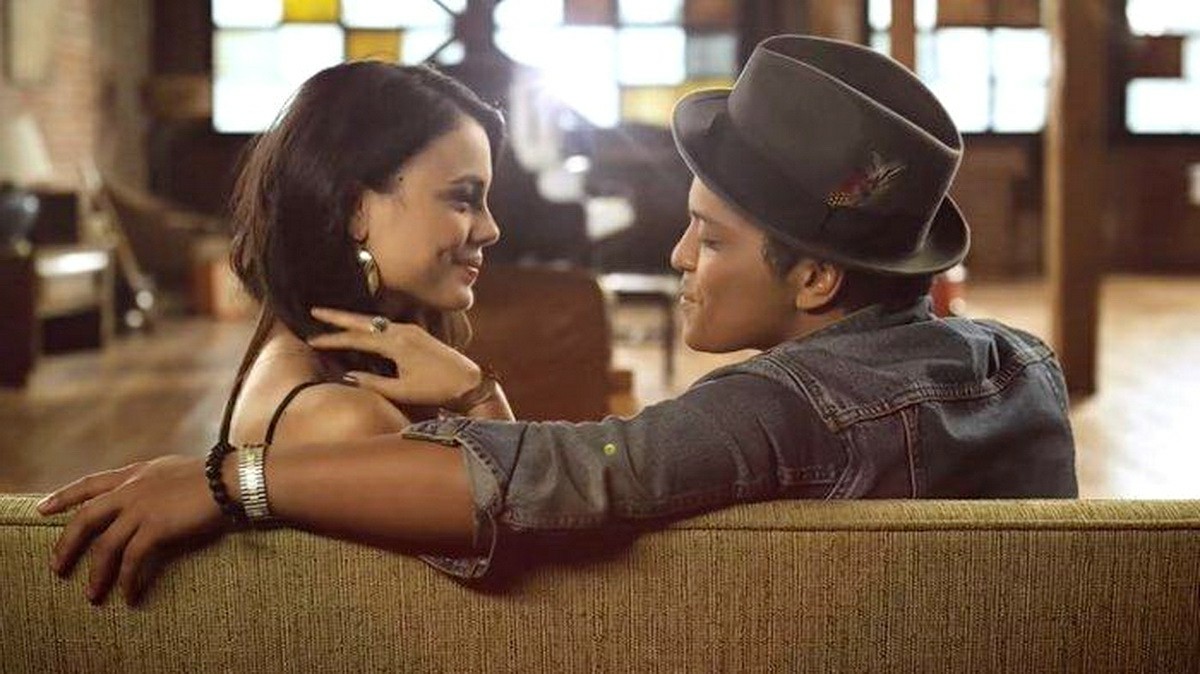 Lirik Lagu Just the Way You Are Bruno Mars 12 Lirik Lagu Just the Way You Are Bruno Mars
