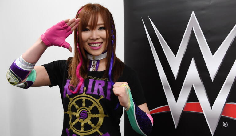 Kairi Sane Resmi Balik ke WWE