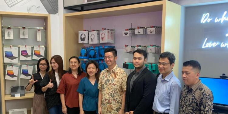 Logitech-experience-store