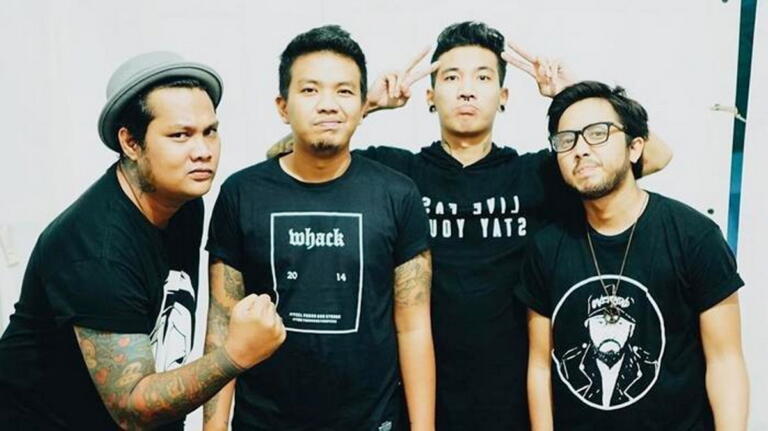 lirik lagu diary depresiku