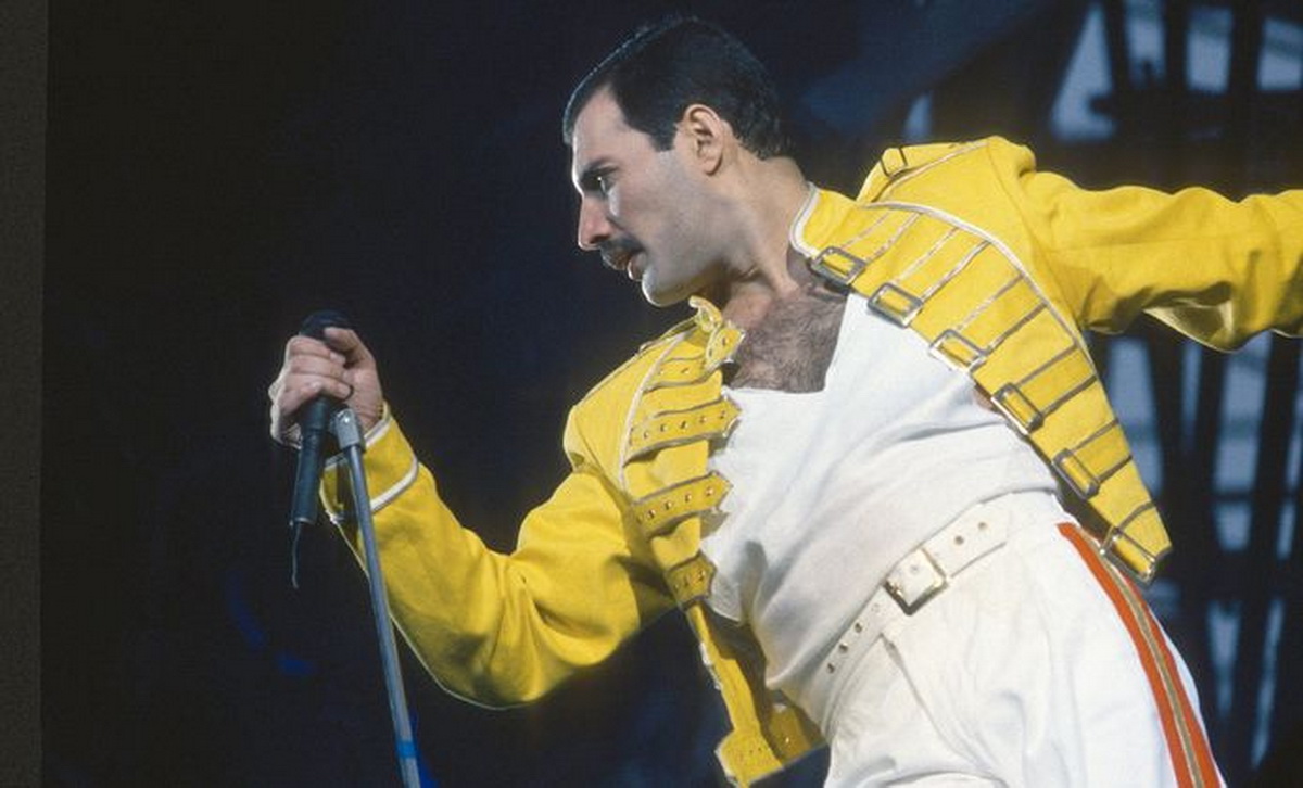 Freddie Mercury: Vokalis, Musisi, dan Frontman yang Sangat Hebat