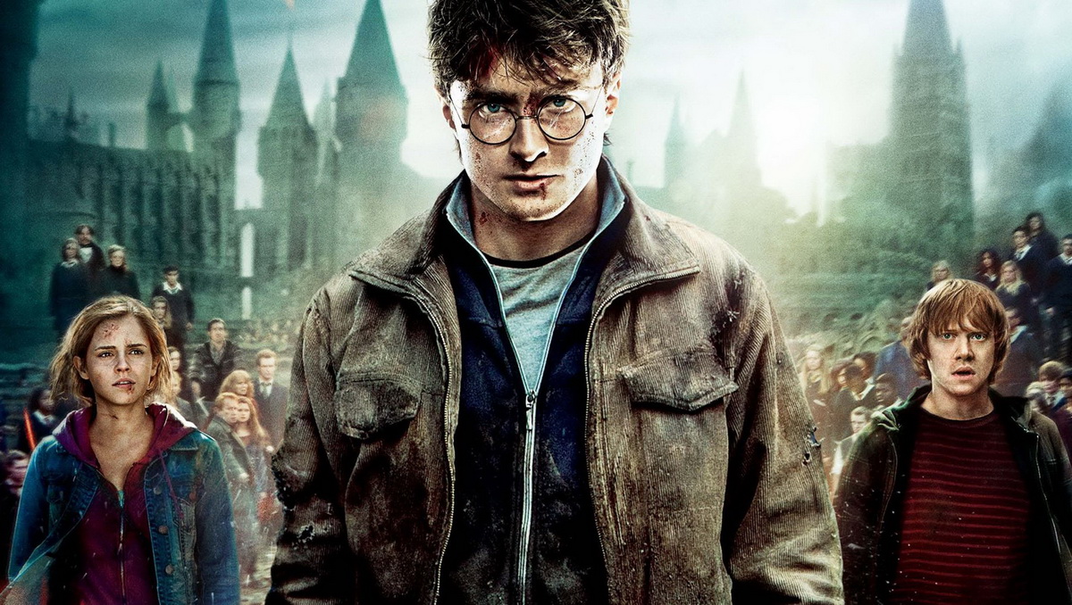 Sinopsis Harry Potter and the Deathly Hallows - Part 2 (2011): Perang Sihir Final di Hogwarts 10 Sinopsis Harry Potter and the Deathly Hallows – Part 2 (2011): Perang Sihir Final di Hogwarts