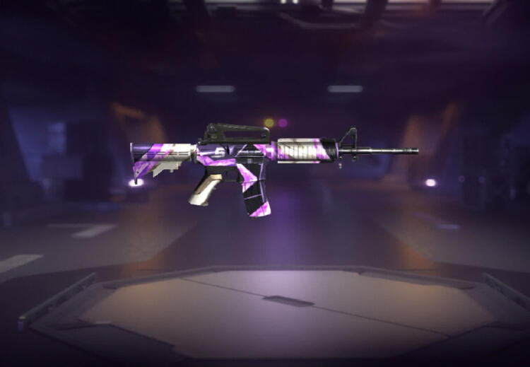 Free Fire M4A1 Sterling Futuristic | Garena