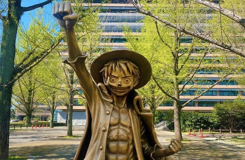 Patung-topi-jerami-di-jepang | anime one piece