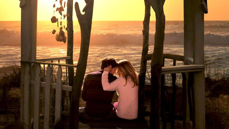 11 Film Romantis Terbaik Karya Nicholas Sparks, Bikin Baper!