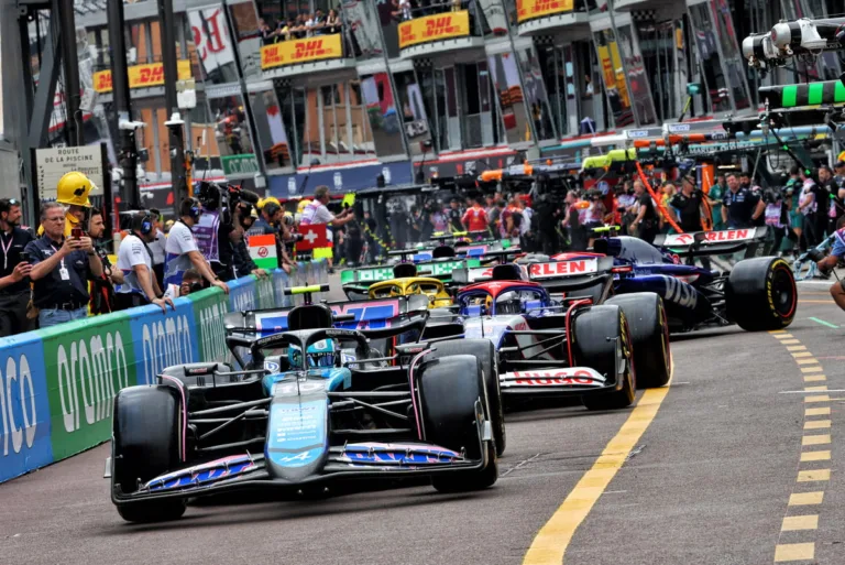 Link Live Streaming F1 (Formula 1) Monako 2024, Balapan Paling Seru Akhir Pekan Ini 3 Link Live Streaming F1 (Formula 1) Monako 2024, Balapan Paling Seru Akhir Pekan Ini