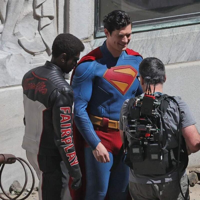 DCU Superman Leak Photos that also Showcase Mister Terrific Dafunda